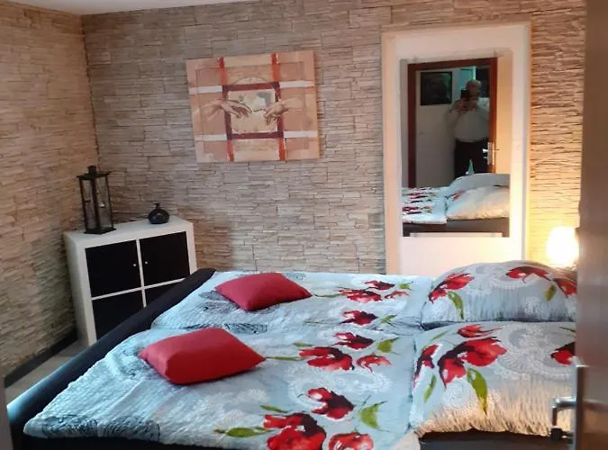 Im Vulkanland Bis 6 Personen Ettringen (Rhineland-Palatinate)